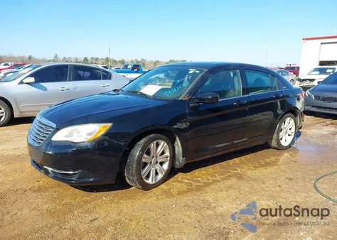 2012 Chrysler 200 Lx из США, поврежденный, VIN 1C3CCBAB1CN318561